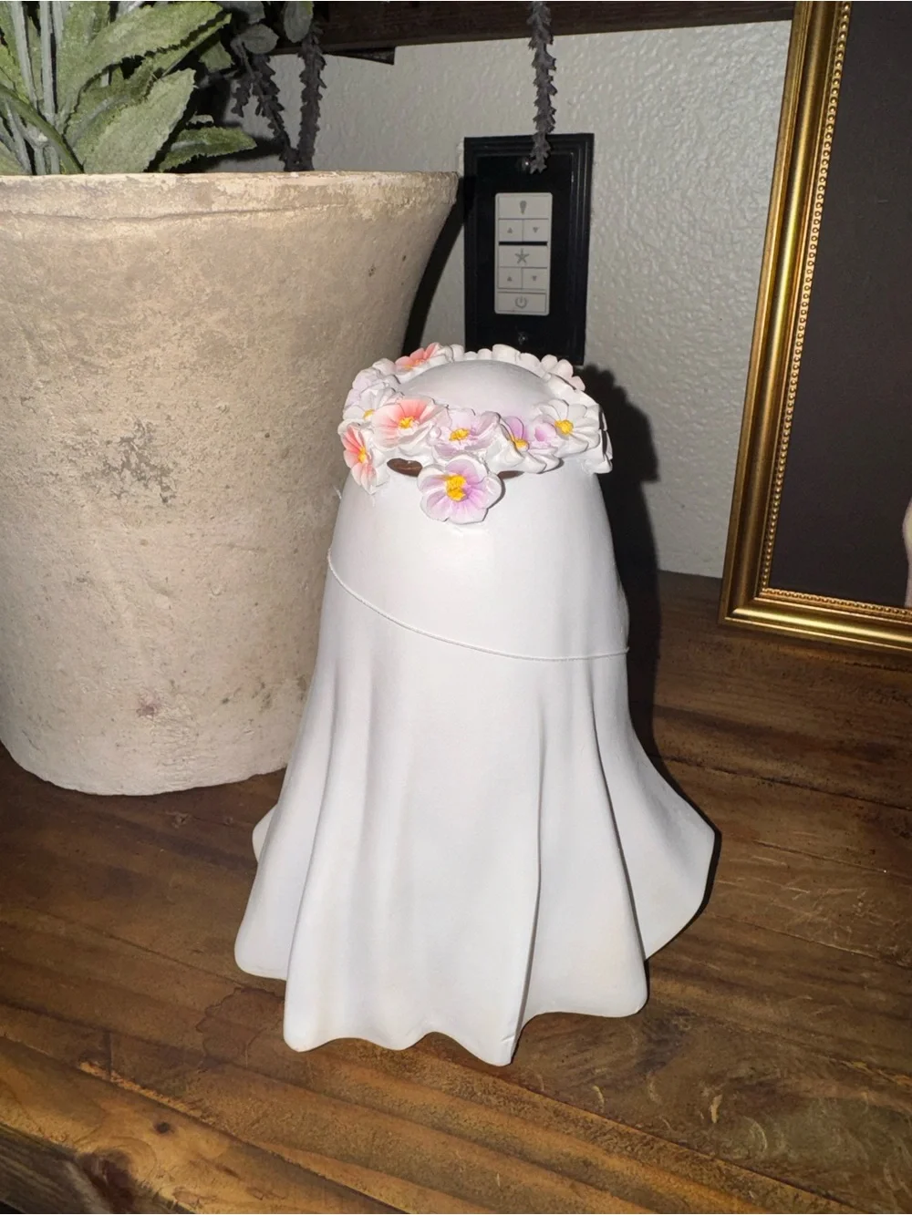 Goblin & Ghoul White Ghost Figurine with Pink Flower Crown